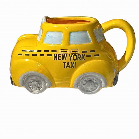 Copied - VINTAGE NEW YORK CITY CERAMIC TAXI CAB SHAPED MUG / FLOWER POT - Picture 2 of 6